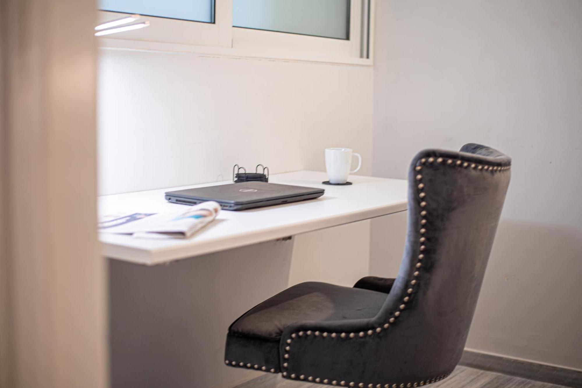 Hermes Apartments, 2 Bedrooms, Great Facilities!