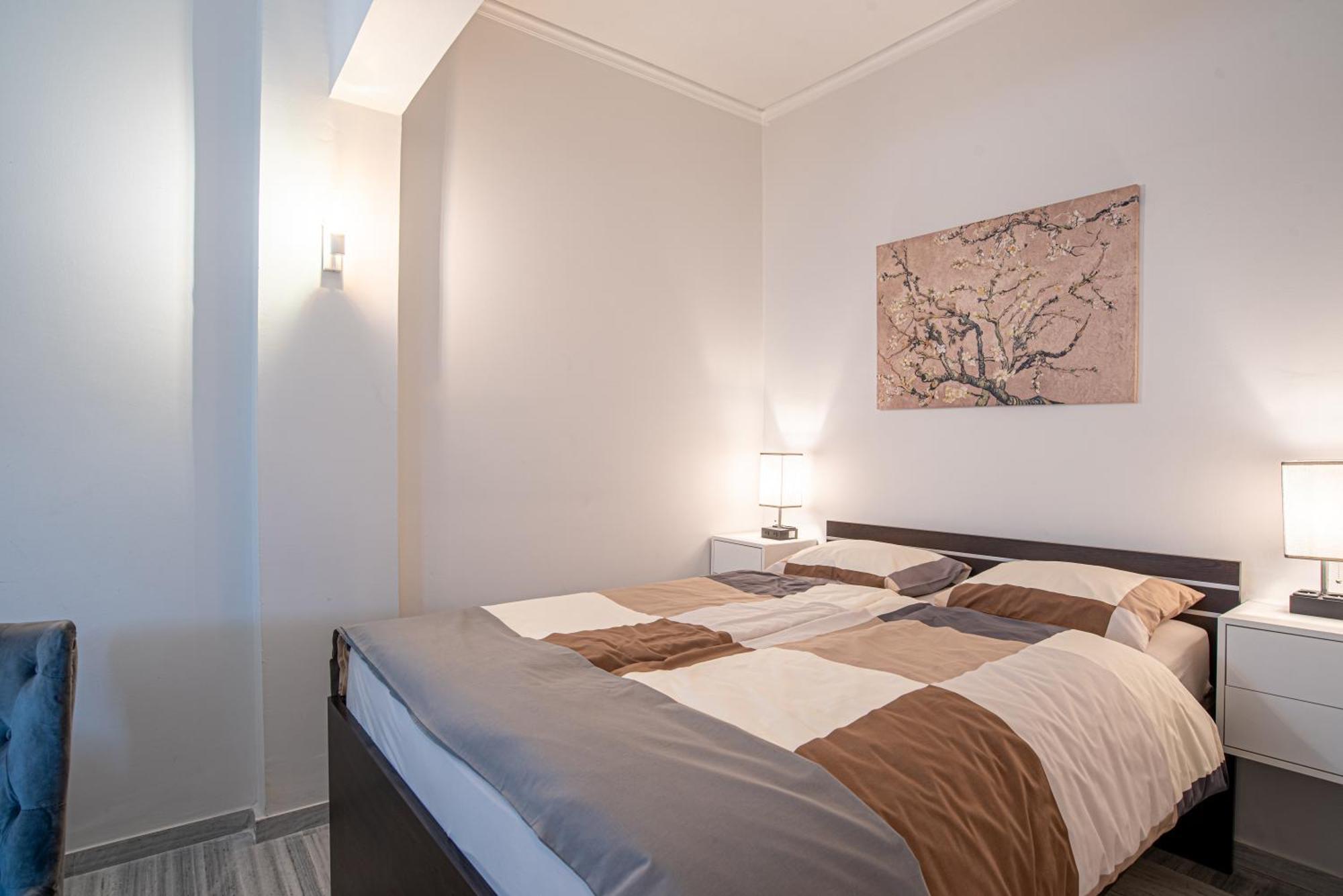 Hermes Apartments, 2 Bedrooms, Great Facilities! *