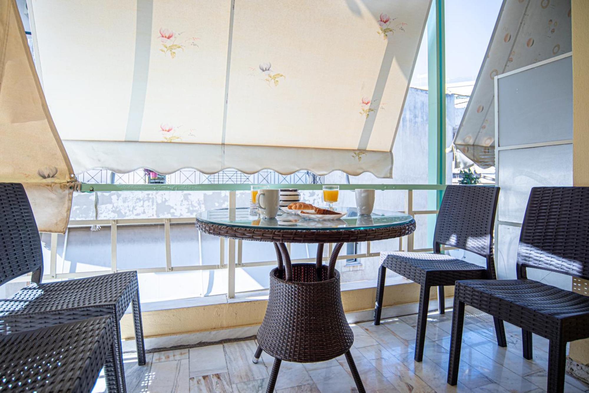 Hermes Apartments, 2 Bedrooms, Great Facilities! Athens